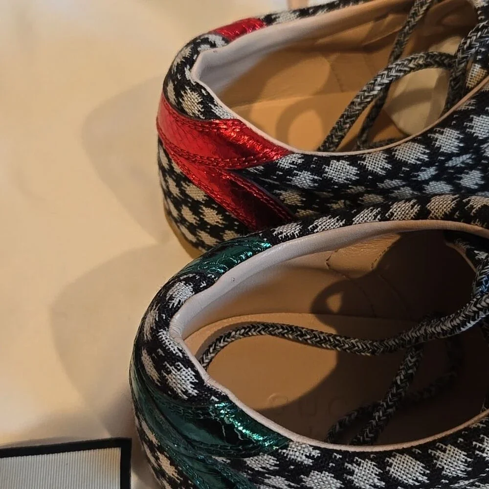 NIB Gucci 